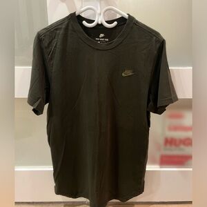 Men’s Nike short sleeve t shirt